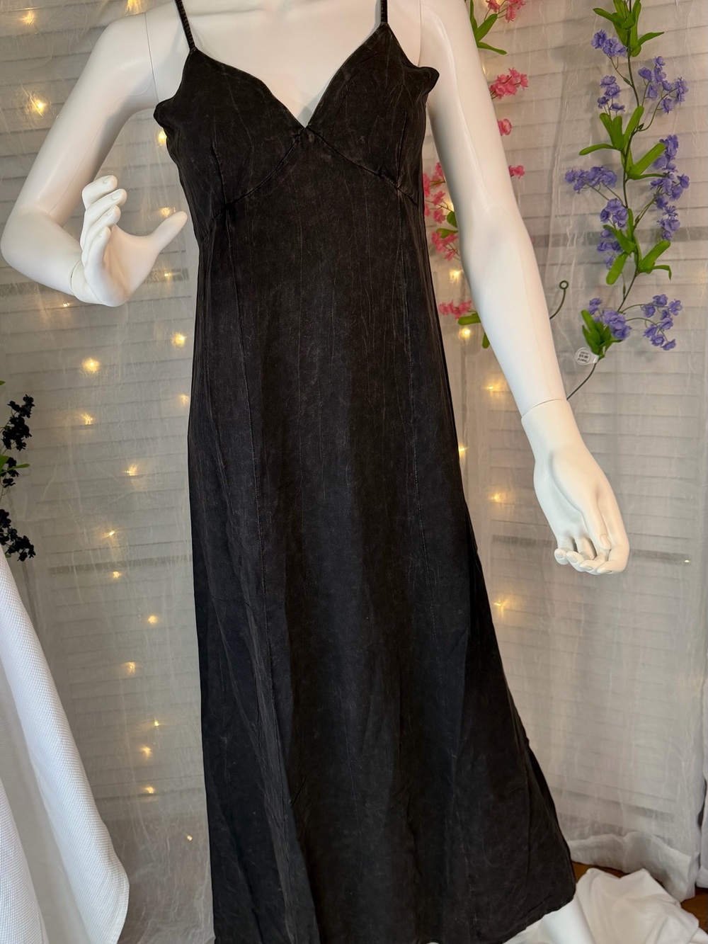 Black Maxi Dress – Sleek Women's Evening Dress